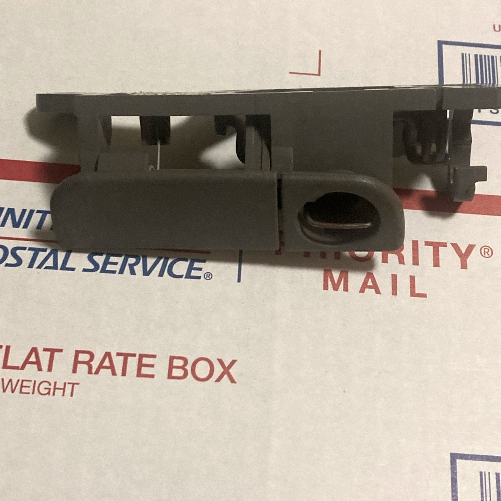 Cadillac Deville Glove Box Latch '00-05 Compartment Handle gray OEM